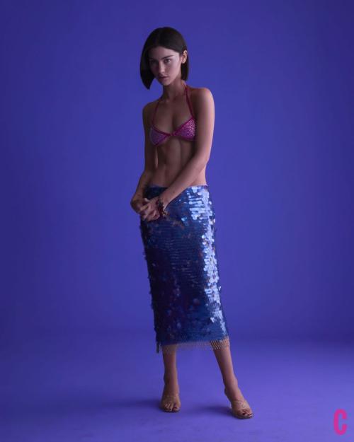 Gracie Abrams for Cosmopolitan Magazine, February 2025 10