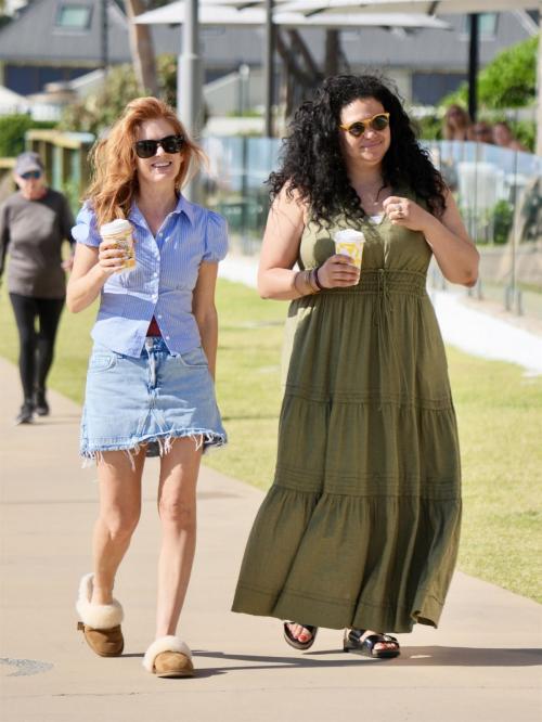 Isla Fisher and Michelle Buteau Out for Coffee Gold Coast, February 2025