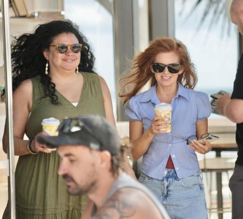 Isla Fisher and Michelle Buteau Out for Coffee Gold Coast, February 2025 3
