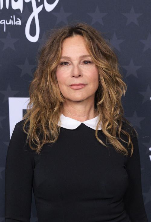 Jennifer Grey at Critics Choice Awards, February 2025 5