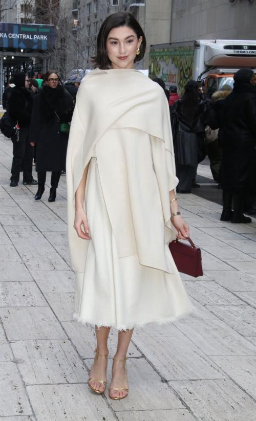 Kate Bartlett Arrives at Carolina Herrera Fashion Show, Feb 2025 4