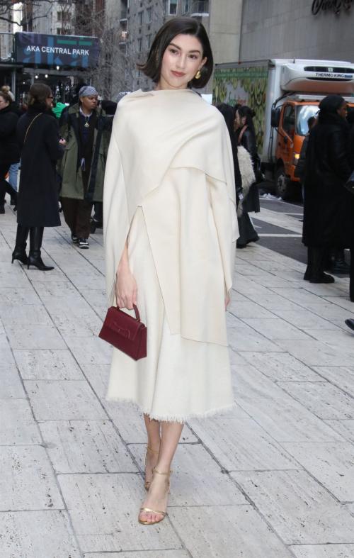 Kate Bartlett Arrives at Carolina Herrera Fashion Show, Feb 2025 5