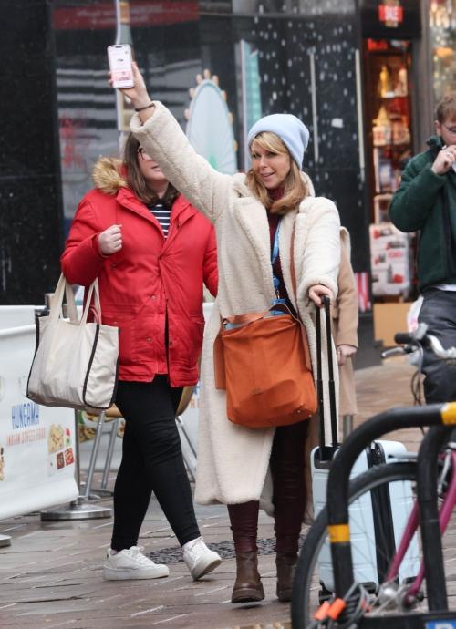 Kate Garraway Leaves Smooth Radio Studio, February 2025