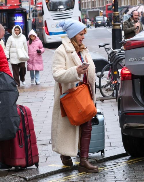 Kate Garraway Leaves Smooth Radio Studio, February 2025 4