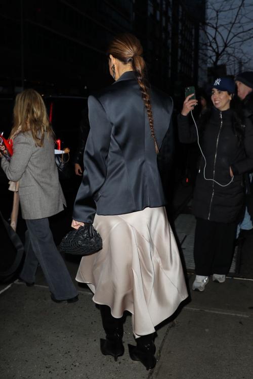 Katie Holmes Leaves Christian Siriano Show, February 2025 3