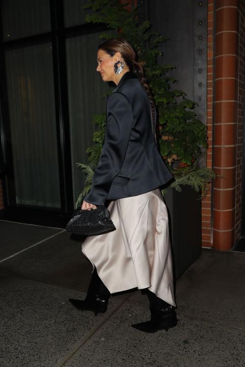 Katie Holmes Leaves Christian Siriano Show, February 2025 6