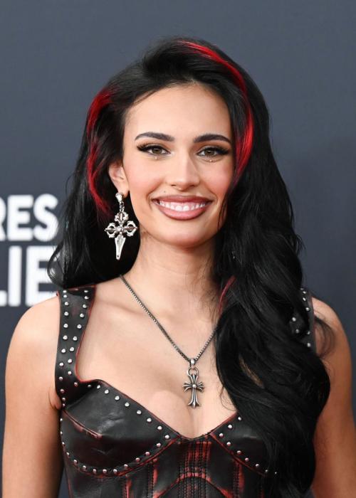 Kylie Cantrall at GRAMMY Awards in Los Angeles, February 2025 8
