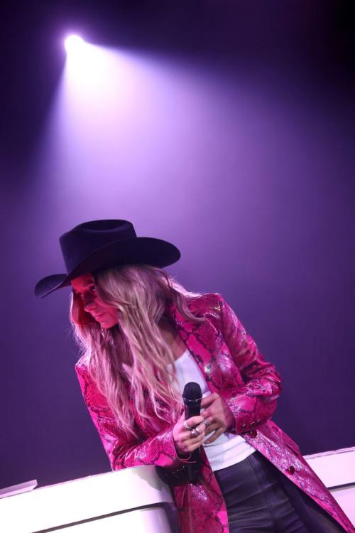 Lainey Wilson at 6th Jam for Janie Grammy Awards Viewing Party, February 2025 5