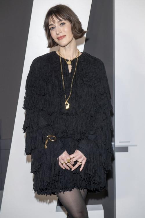Lizzy Caplan at Zero Day Premiere New York, February 2025 1