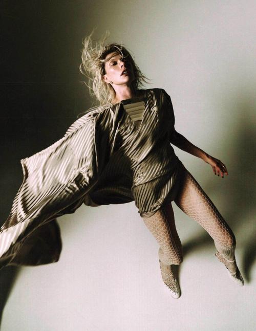 Milla Jovovich, FLAUNT Magazine, February 2025 1
