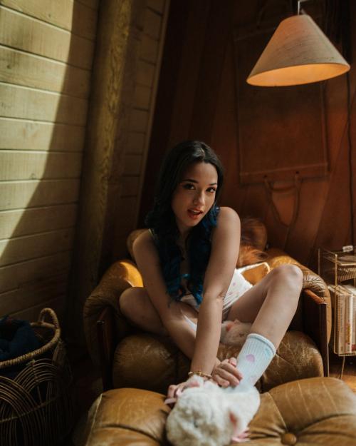 Sofia Gomez in Stunning New Photoshoot, Feb 2025 9