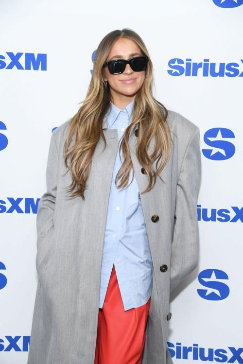 Tate McRae at SiriusXM Studios New York City, February 2025 1