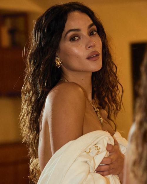 Adria Arjona Before Vanity Fair Afterparty Photoshoot, March 2025