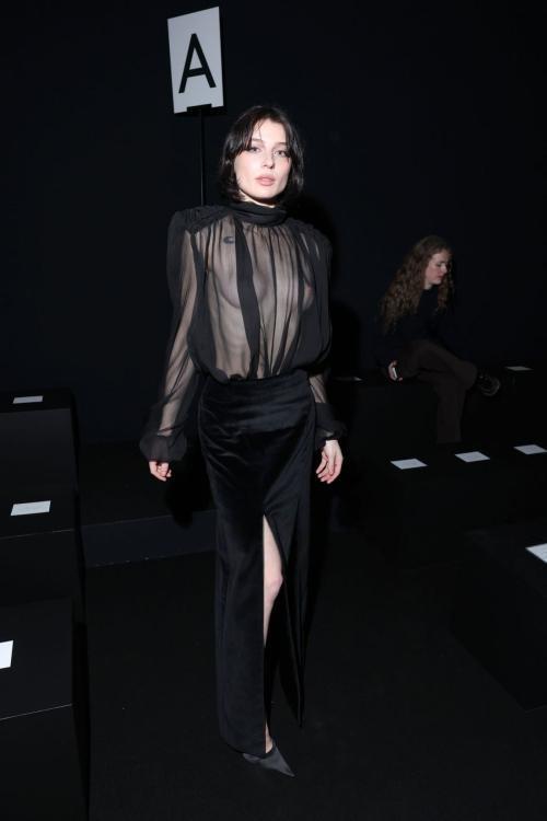 Alice Pagani at Nina Ricci Womenswear Fall/Winter Fashion Show, March 2025 3
