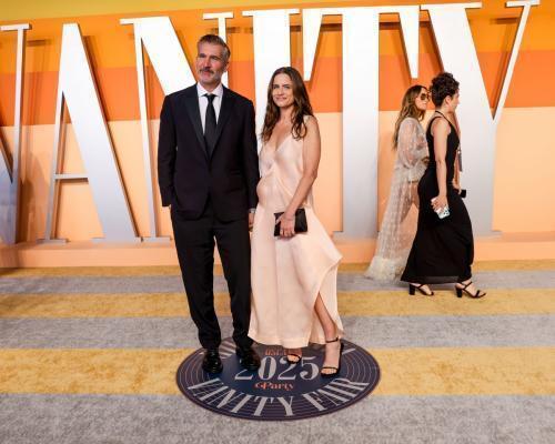 Amanda Peet at 2025 Vanity Fair Oscar Party, March 2025 5