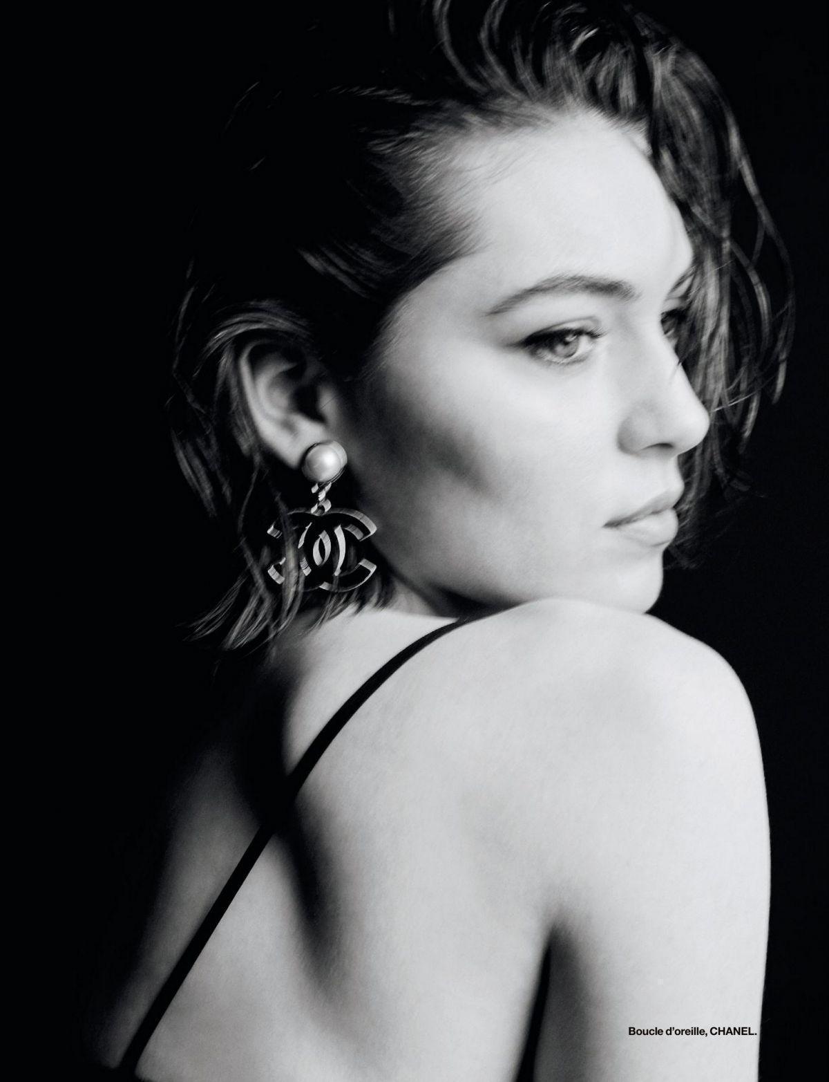 Anamaria Vartolomei in Numero France, March 2025
