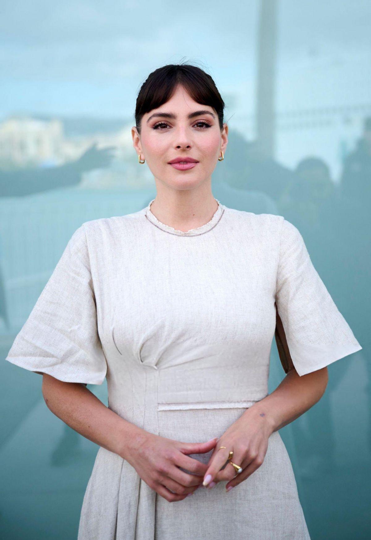 Andrea Duro at Pequenos Calvarios Photocall, March 2025