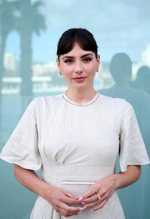 Andrea Duro at Pequenos Calvarios Photocall, March 2025 2