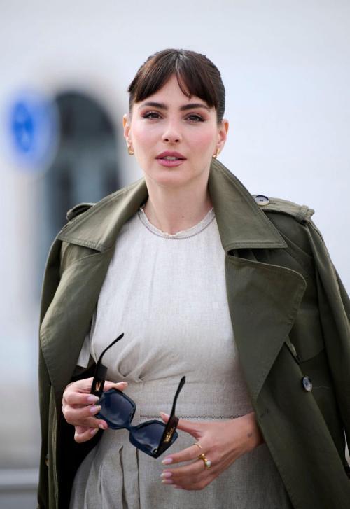 Andrea Duro at Pequenos Calvarios Photocall, March 2025 3