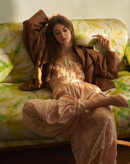 Daisy Edgar-Jones for Elle USA, April 2025 8