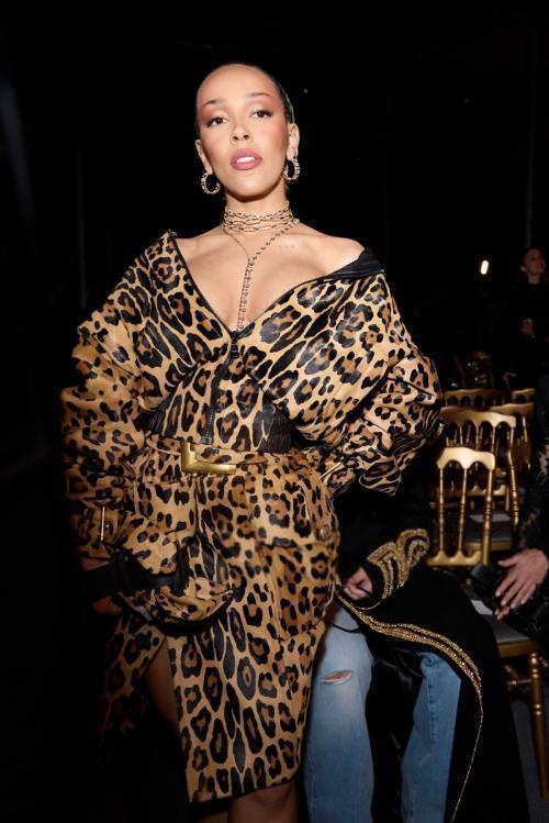 Doja Cat at Balmain Womenswear Fall/Winter 2025 Fashion Show, Paris, March 2025 9