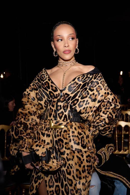 Doja Cat at Balmain Womenswear Fall/Winter 2025 Fashion Show, Paris, March 2025 8