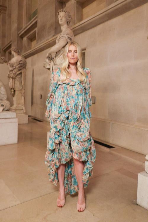 Dree Hemingway at Le Grand Diner du Louvre in Paris, March 2025 4