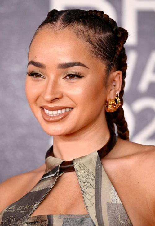 Ella Eyre at the 2025 Brit Awards, March 2025 2
