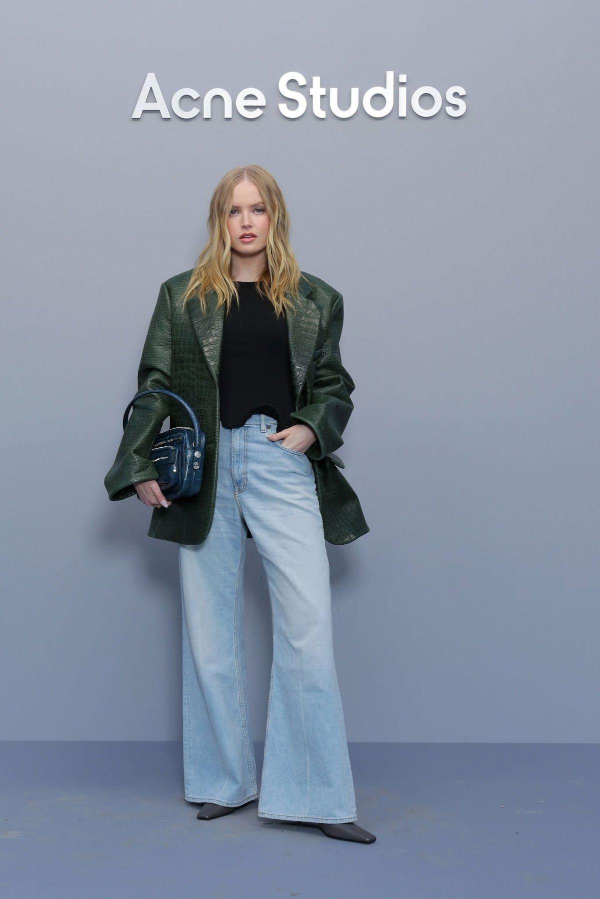 Ellie Bamber at Acne Studios Womenswear F/W 25-26 Show, Paris, March 2025