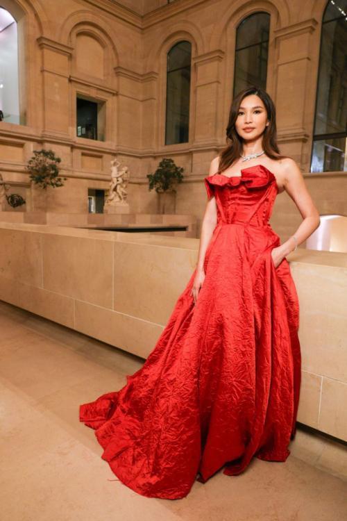 Gemma Chan at Le Grand Diner du Louvre in Paris, March 2025 3
