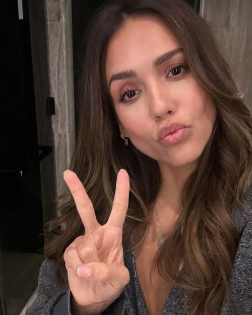 Jessica Alba Instagram Updates, March 2025