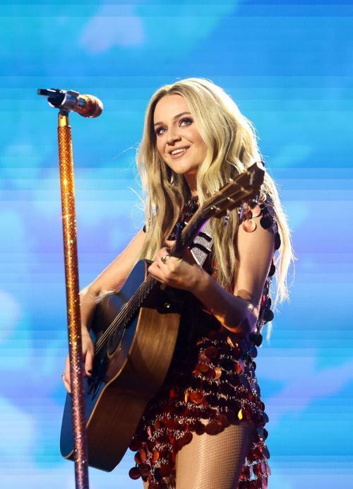 Kelsea Ballerini Concert at Crypto.com Arena, March 2025 6