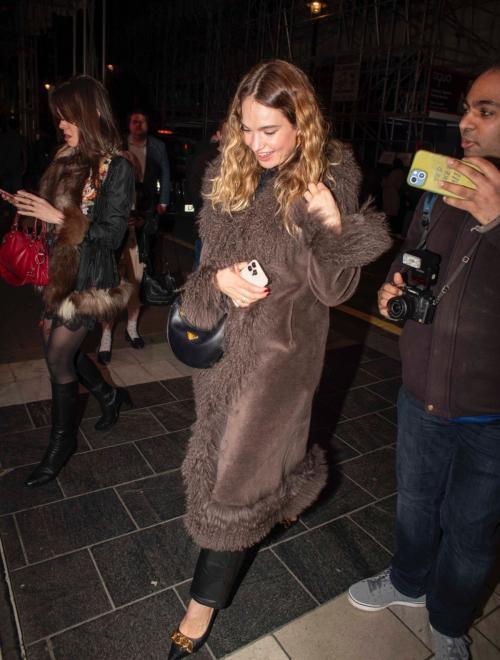 Lily James Leaves an Elton John Concert in London, March 2025 3