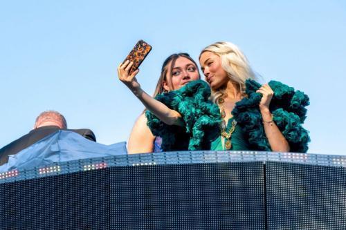 Olivia Dunne at Krewe Of Endymion Mardi Gras Parade, New Orleans, February 2025 9