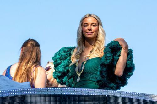 Olivia Dunne at Krewe Of Endymion Mardi Gras Parade, New Orleans, February 2025 7