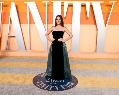 Olivia Munn at 2025 Vanity Fair Oscar Party, March 2025 4