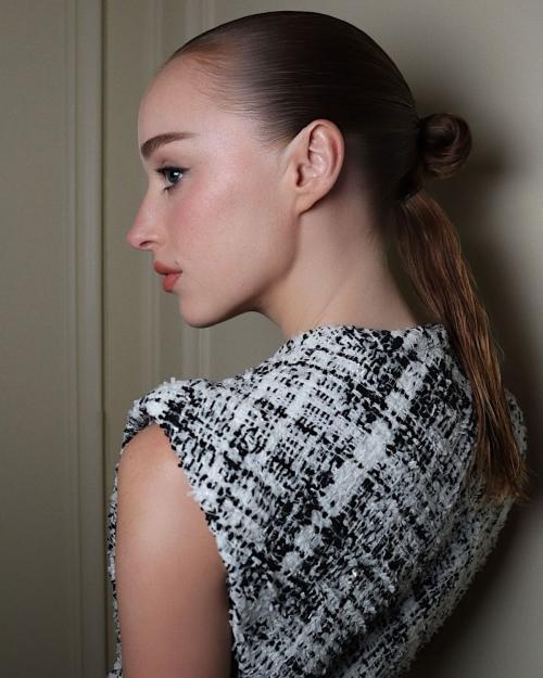 Phoebe Dynevor for Louis Vuitton, March 2025 10