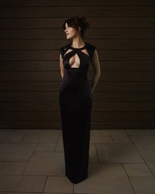Rachel Brosnahan at Critics Choice Awards Photoshoot, February 2025 6
