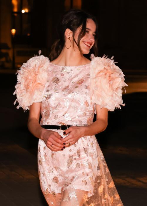 Rebecca Marder at Le Grand Diner du Louvre, Paris, March 2025 1