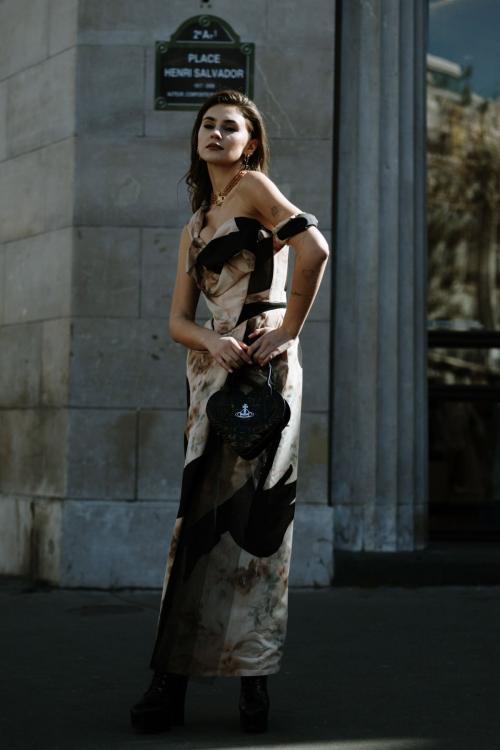Stefanie Giesinger at Vivienne Westwood Womenswear Show at Paris Fashion Week, March 2025 3