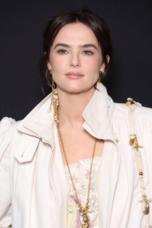 Zoey Deutch at Chloe’s Fall/Winter 2025-2026 Show in Paris, March 2025 1