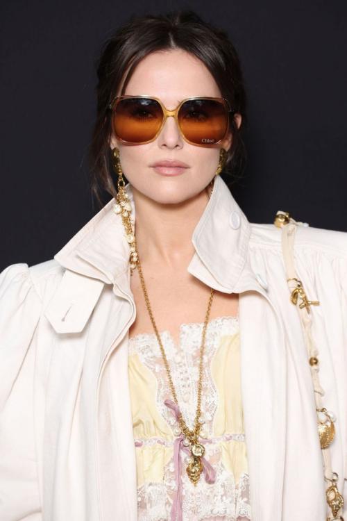 Zoey Deutch at Chloe’s Fall/Winter 2025-2026 Show in Paris, March 2025 2