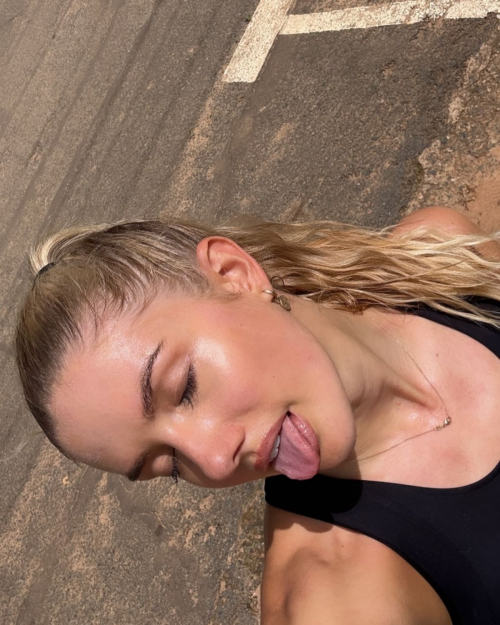 Alica Schmidt Instagram Photos, April 2025 6