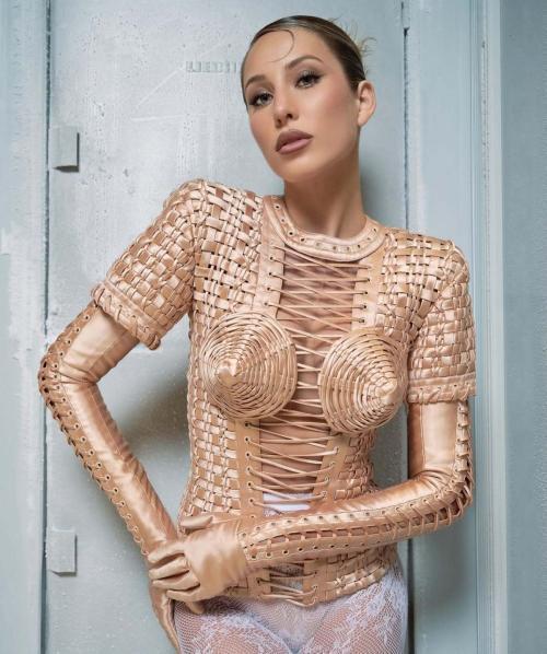 Alix Earle for Ocean Drive Magazine Cover, April 2025 2