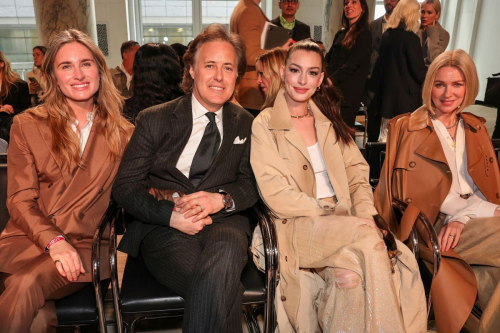 Anne Hathaway at Ralph Lauren Fall Show in New York, April 2025 2
