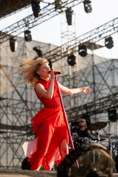 Aurora Performs at Lollapalooza India in Mumbai, March 2025 1