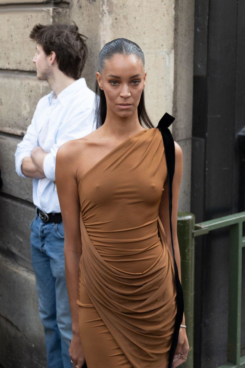 Chantal Monaghan at Nina Ricci Show, March 2025 2