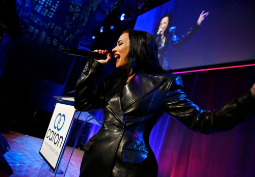 Demi Lovato at Caron Treatment Centers Gala in New York, April 2025 2
