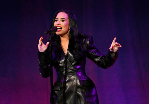 Demi Lovato at Caron Treatment Centers Gala in New York, April 2025 5