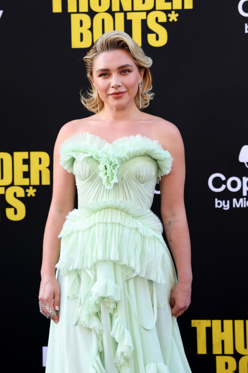 Florence Pugh at Thunderbolts Premiere in Los Angeles, April 2025